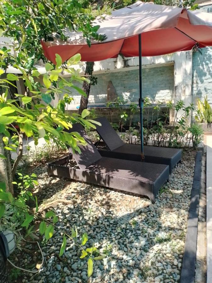 Marinos Place Legian Extérieur photo