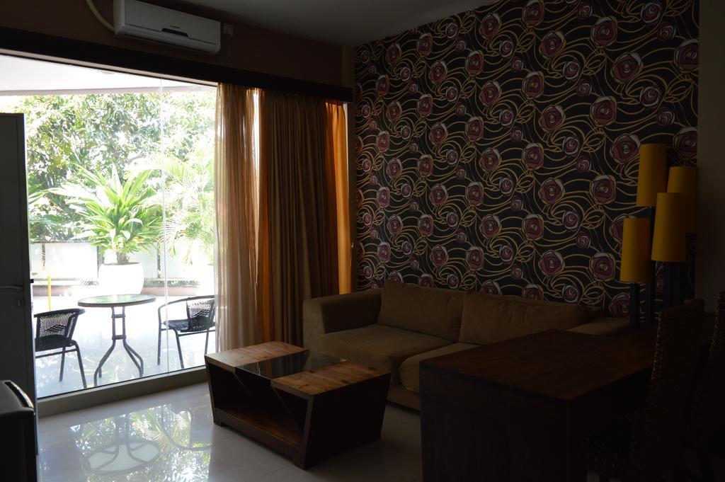 Marinos Place Legian Extérieur photo