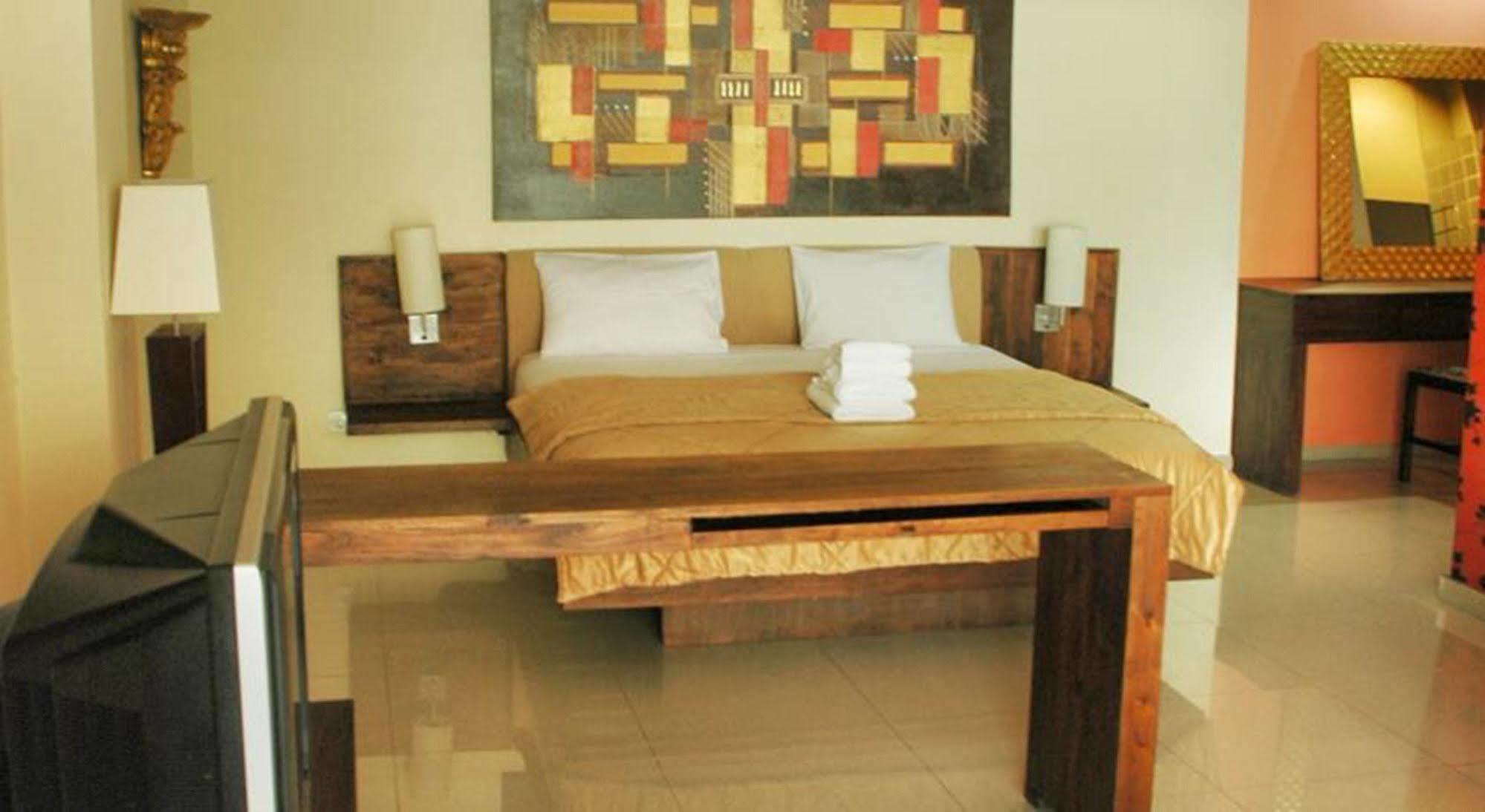 Marinos Place Legian Extérieur photo