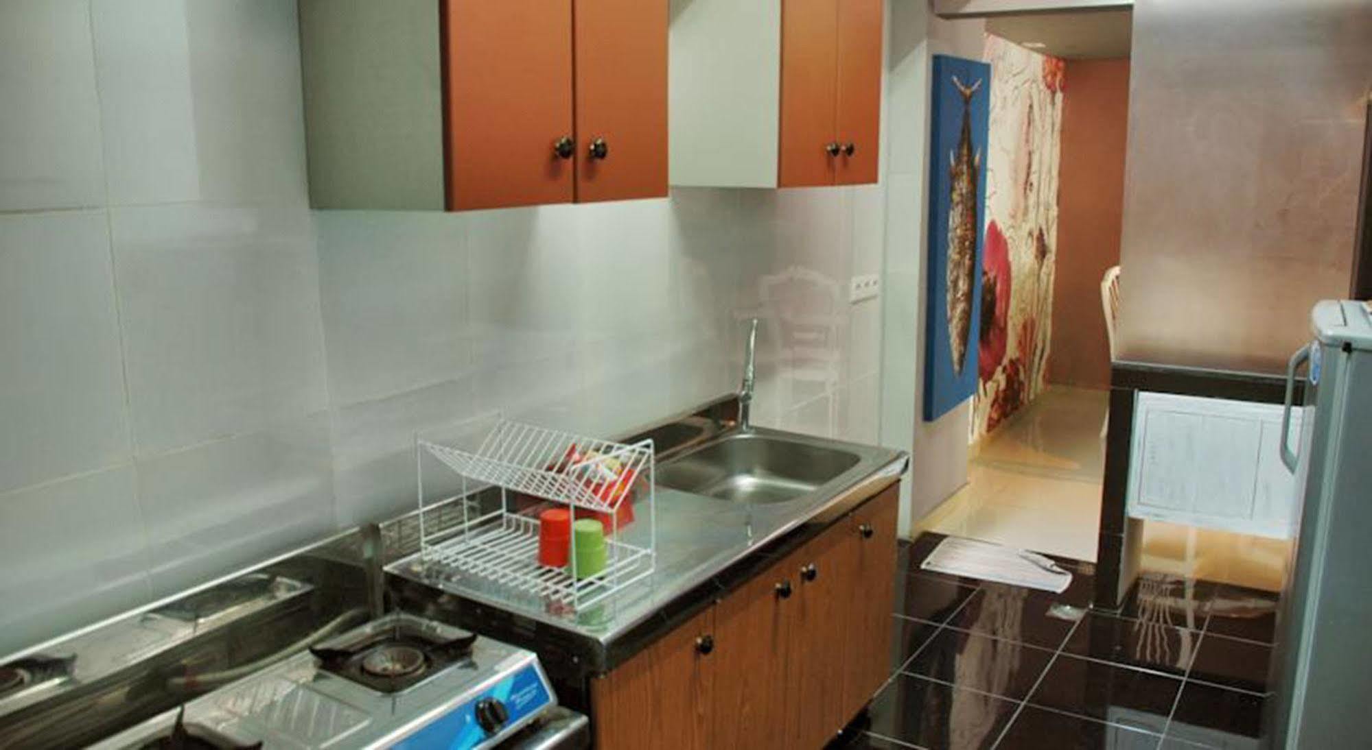 Marinos Place Legian Extérieur photo